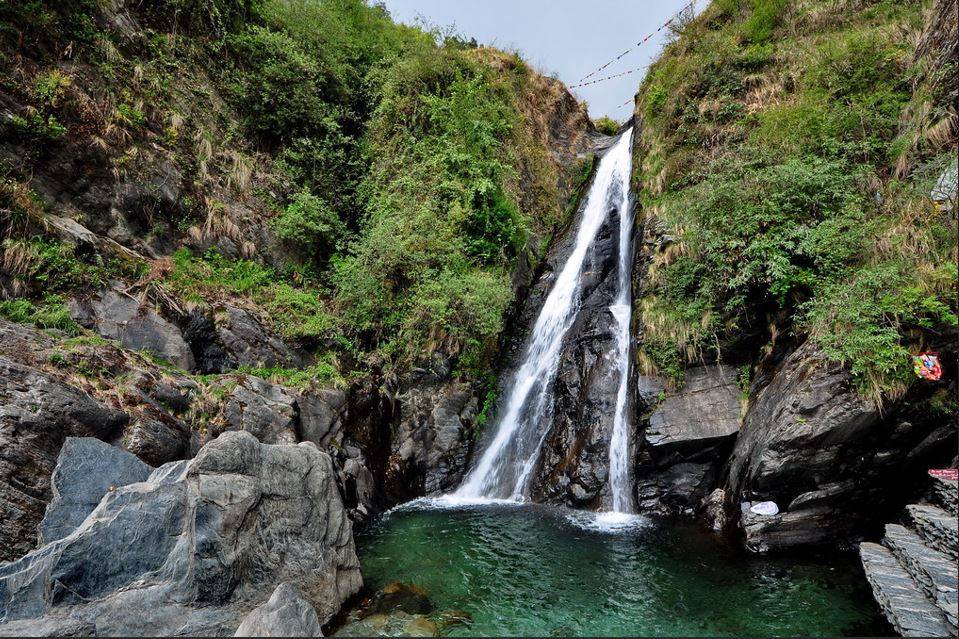 Bhagsunag Waterfall